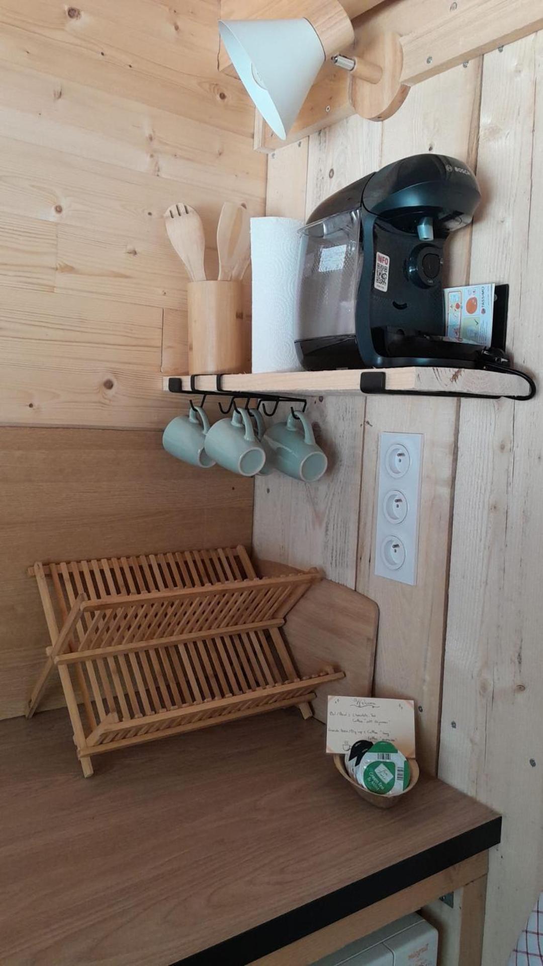 La Cabane En Bois Tourves エクステリア 写真