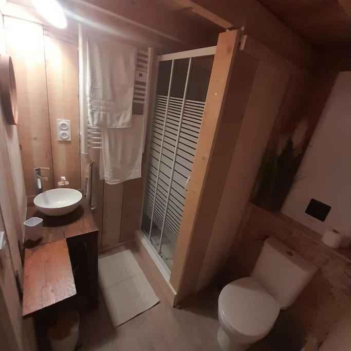 La Cabane En Bois Tourves エクステリア 写真